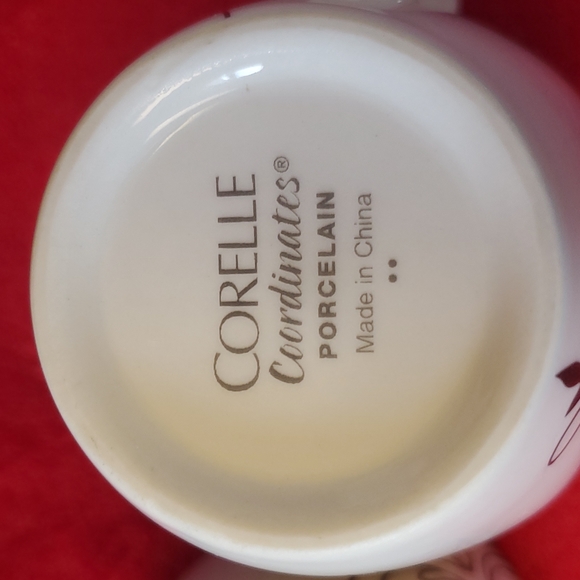 Lot of 2, Corelle Coordinates Porcelain Coffee Mugs. - Picture 7 of 9